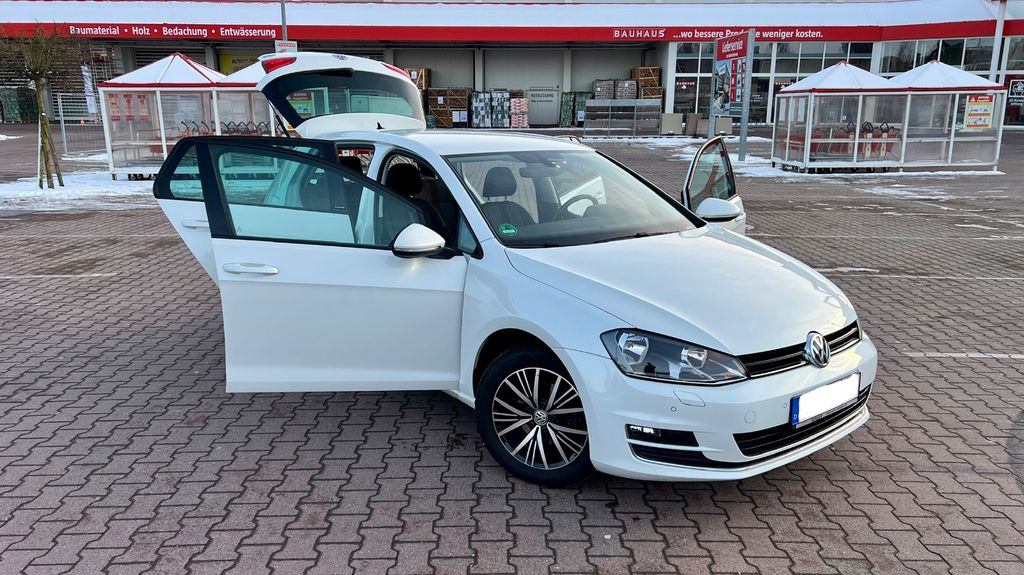 VW Golf 88.900 km 12.900 &euro; Lübeck 23552