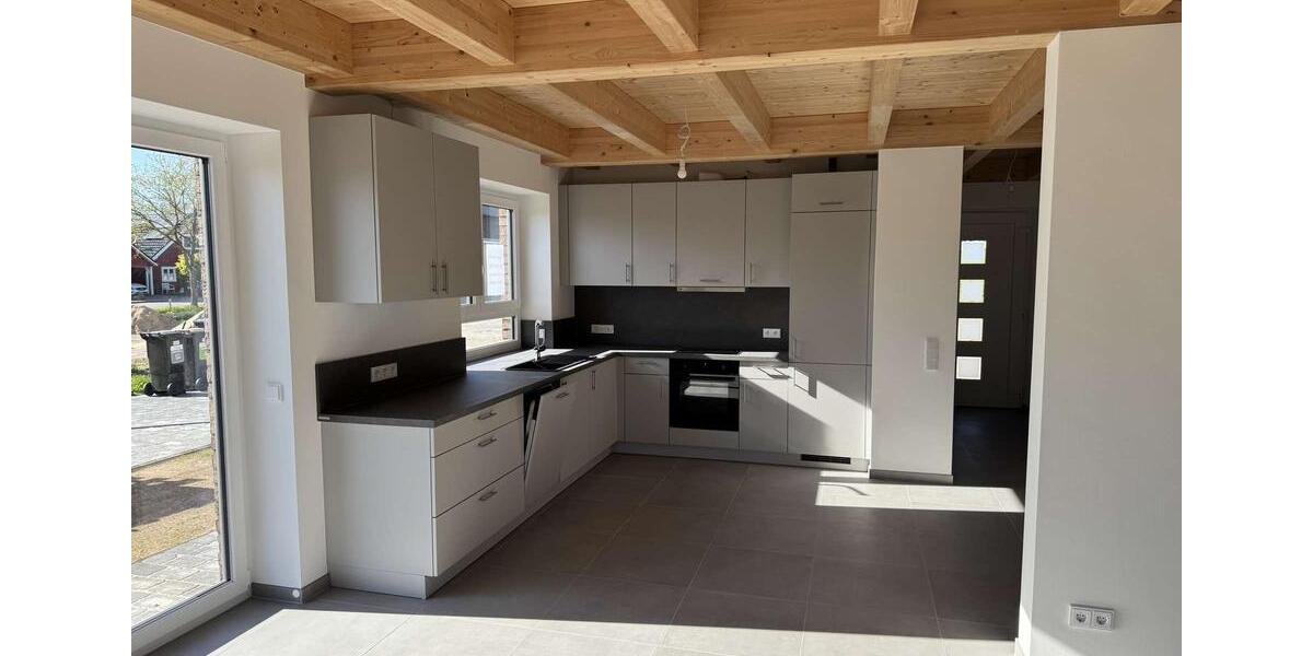 Doppelhaushälfte Ziethen - 4 Zimmer, 120 m&sup2;, 1.795&euro; | Angebot:26494874