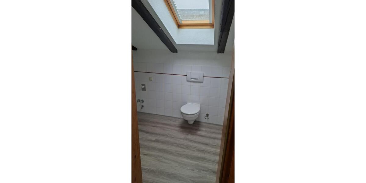 Etagenwohnung Lüdersdorf - 2 Zimmer, 66 m&sup2;, 660&euro; | Angebot:26396427