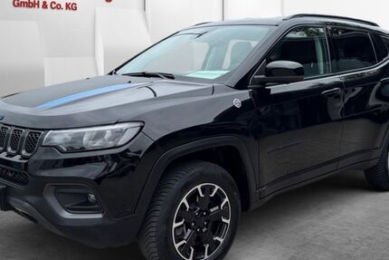 Jeep Compass 51.985 km 24.990 &euro; Lübeck 23554