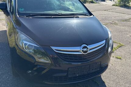 Opel Zafira 170.000 km 9.500 &euro; Lübeck 23566