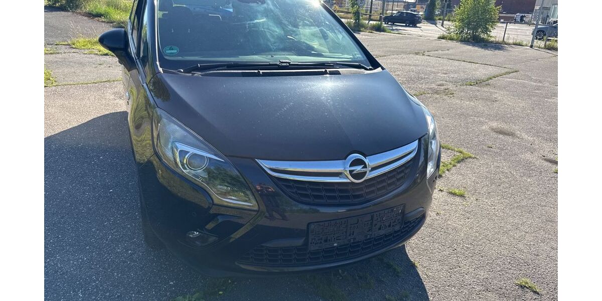 Opel Zafira 170.000 km 9.500 &euro; Lübeck 23566