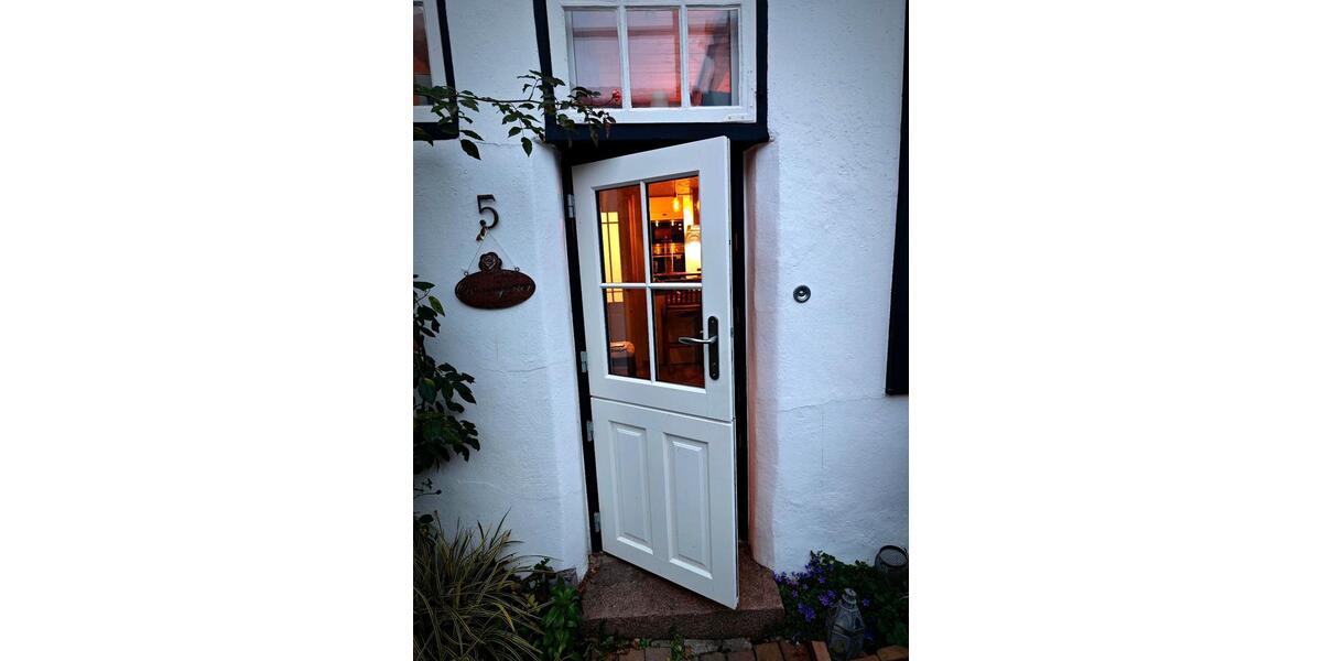 Einfamilienhaus Lübeck Innenstadt - 2 Zimmer, 50 m&sup2;, 350.000&euro; | Angebot:26033337