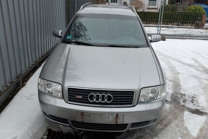 Audi A6 333.000 km 2.100 &euro; Lübeck 23554