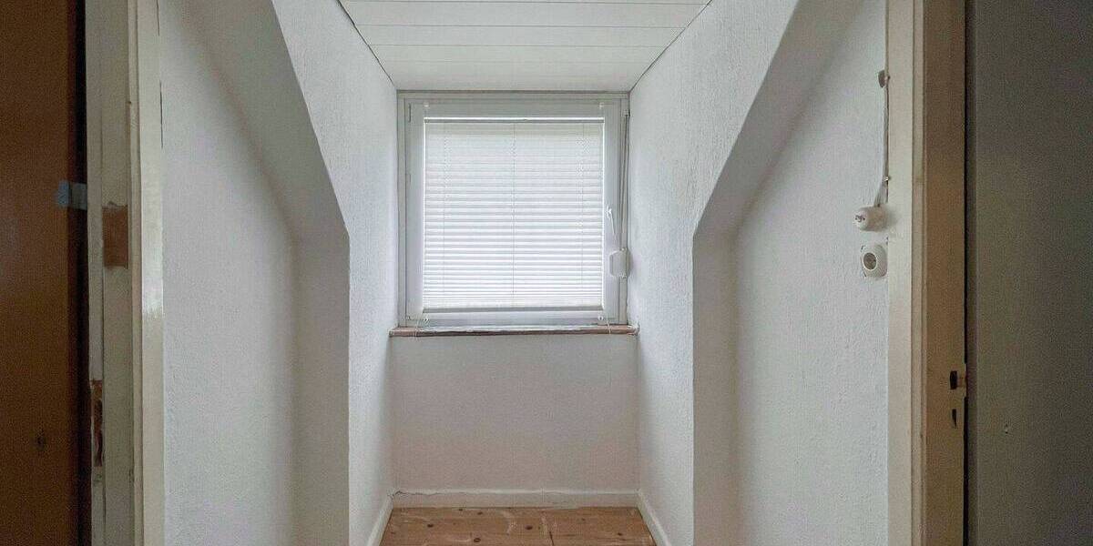 Doppelhaushälfte Lübeck Moisling - 3 Zimmer, 90 m&sup2;, 210.000&euro; | Angebot:26596084
