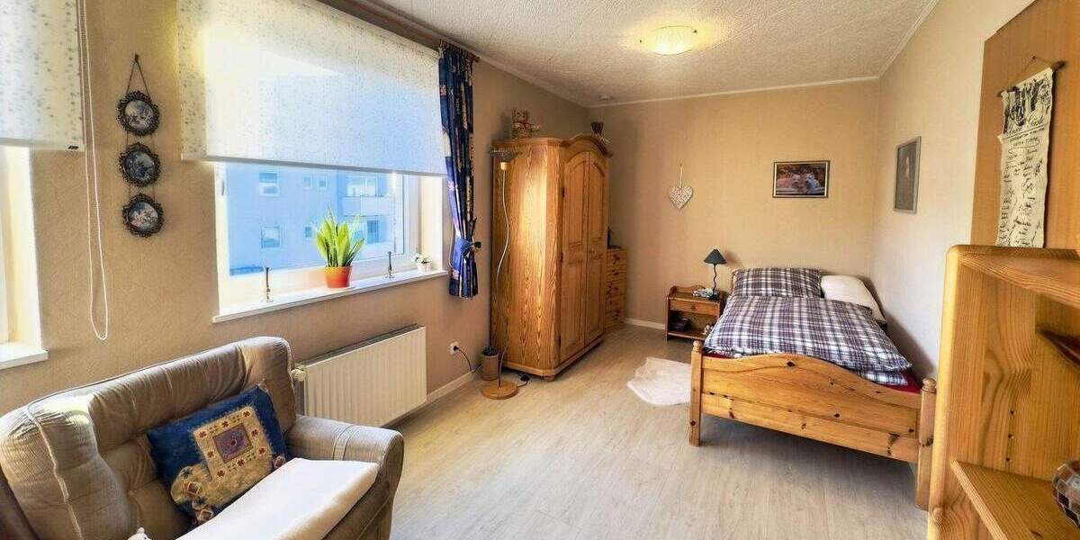 Reihenmittelhaus Lübeck Kücknitz - 4 Zimmer, 111 m&sup2;, 298.000&euro; | Angebot:25196237