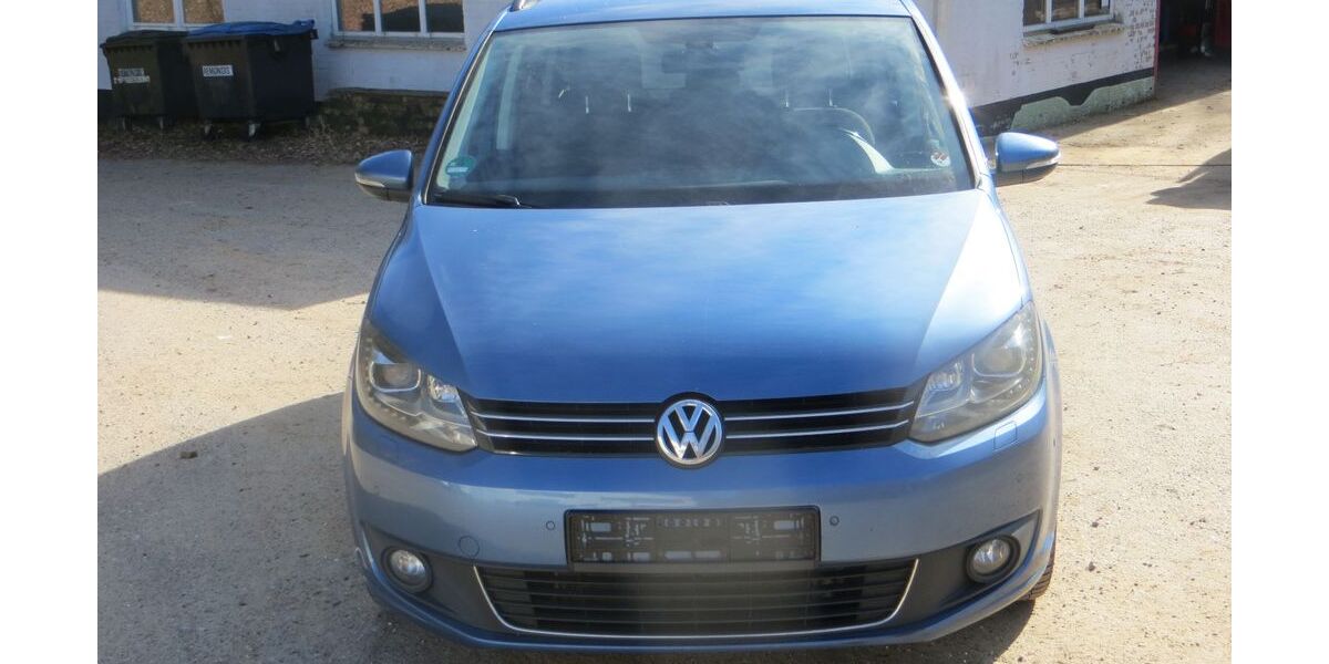 VW Touran 207.500 km 6.800 &euro; Lübeck 23568