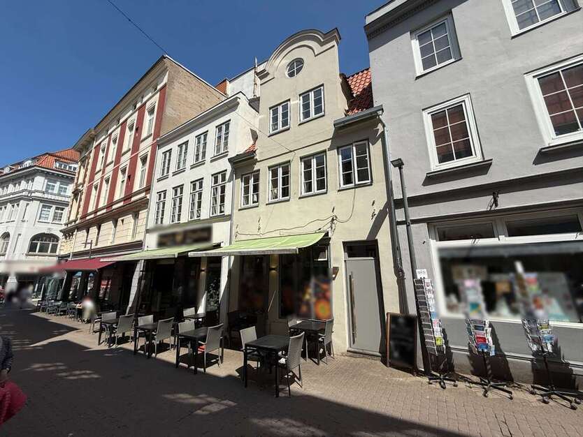 Haus zum Kaufen in Lübeck 590.000 € 173.84 m²