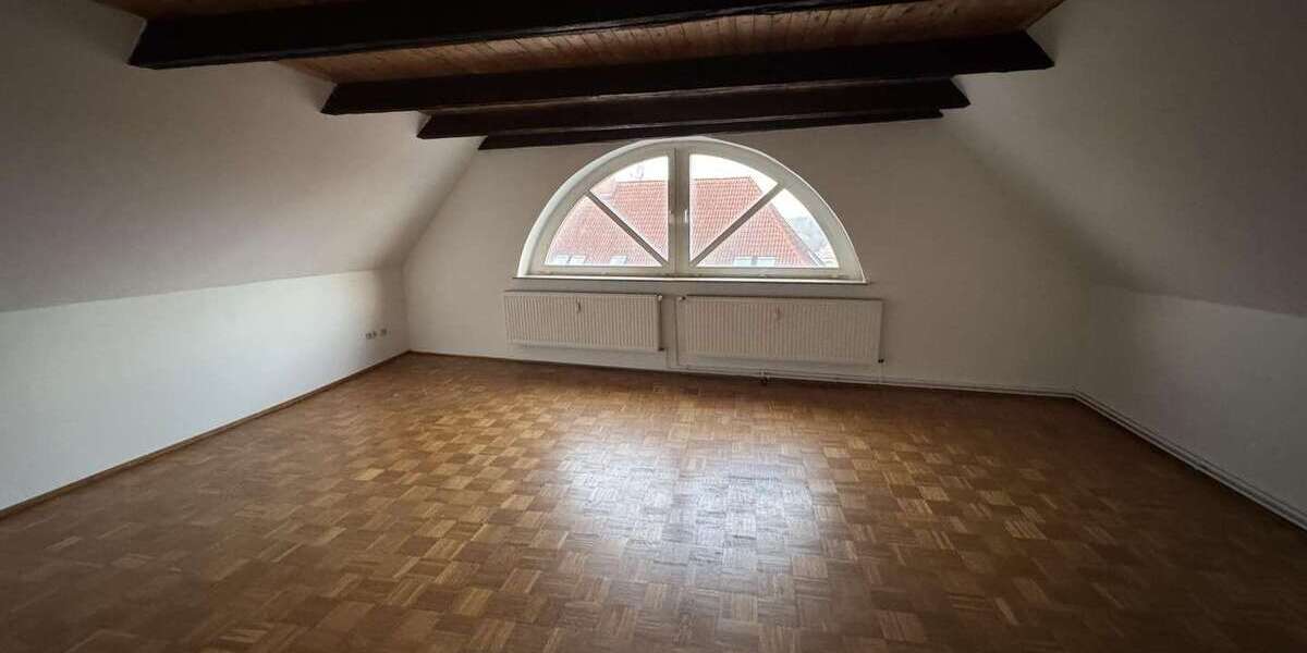 Etagenwohnung Schönberg - 3 Zimmer, 82 m&sup2;, 760&euro; | Angebot:25625659