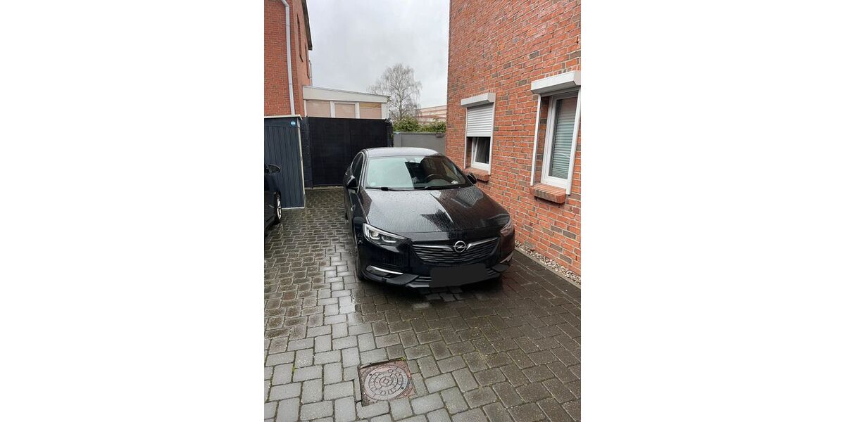 Opel Insignia 248.000 km 10.400 &euro; Bad Segeberg 23795