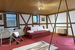 Hochwertiges Wohnhaus mit zusätzlicher Wohneinheit im Gewerbegebiet von Bad Schwartau