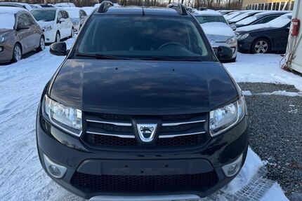 Dacia Sandero 92.000 km 5.499 &euro; Stockelsdorf 23617