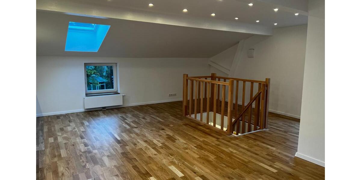 Reihenhaus Lübeck Sankt Lorenz Nord - 2 Zimmer, 90 m&sup2;, 1.350&euro; | Angebot:24830269