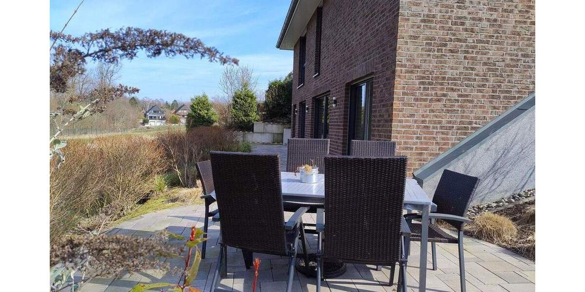 Etagenwohnung Scharbeutz - 3 Zimmer, 90 m&sup2;, 1.350&euro; | Angebot:25968533