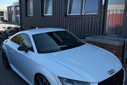 Audi TT 115.000 km 21.900 &euro; Lübeck 23558