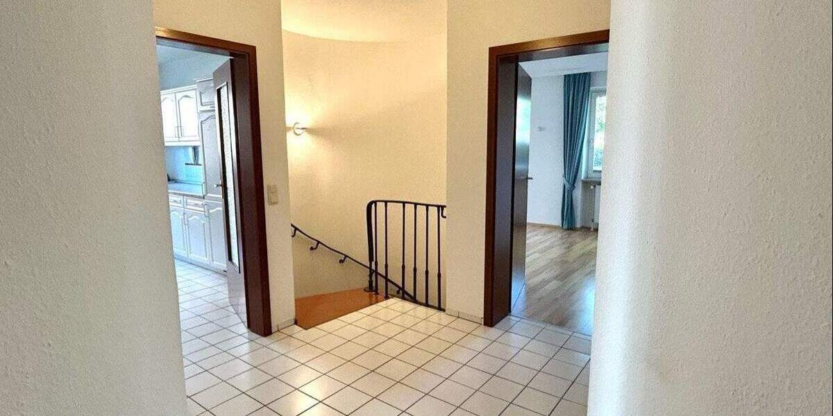 Etagenwohnung Bad Schwartau - 4 Zimmer, 103 m&sup2;, 295.000&euro; | Angebot:25679899