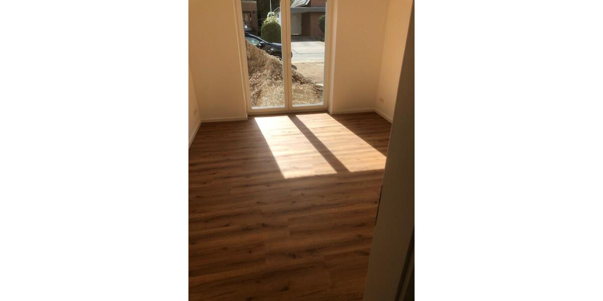 Erdgeschoßwohnung Stockelsdorf - 3 Zimmer, 105 m&sup2;, 1.680&euro; | Angebot:25942304