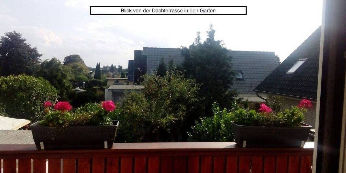 DHH mit Gewerbeeinheit und Einliegerwohnung in Travemünde 7 zimmer