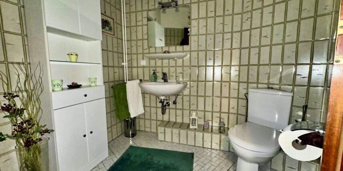 Reihenmittelhaus Lübeck Kücknitz - 4 Zimmer, 111 m&sup2;, 298.000&euro; | Angebot:25196237