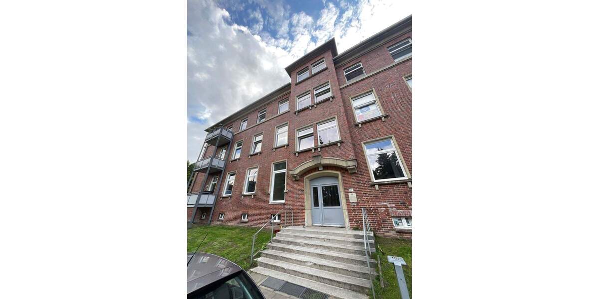 Etagenwohnung Lübeck St. Lorenz Nord - 4 Zimmer, 101 m&sup2;, 970&euro; | Angebot:25778588