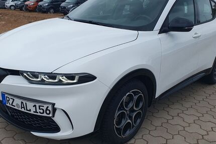 Alfa Romeo Tonale 14.060 km 26.900 € Ratzeburg 23909