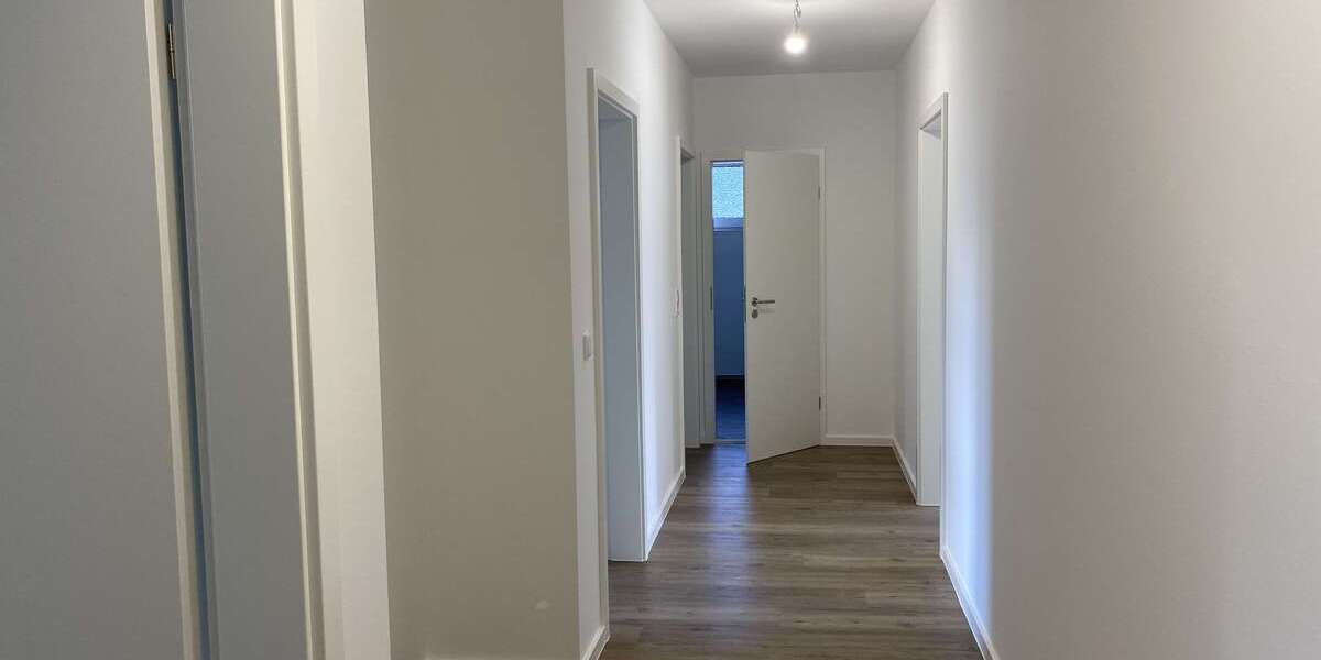 Etagenwohnung Leezen - 3.5 Zimmer, 92 m&sup2;, 1.100&euro; | Angebot:25229314