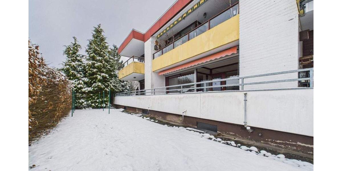 Wohnen Stadtrand Lübeck: Licht, Platz & Komfort in Groß Grönau mit XXL-Balkon & Tiefgarage 3 zimmer