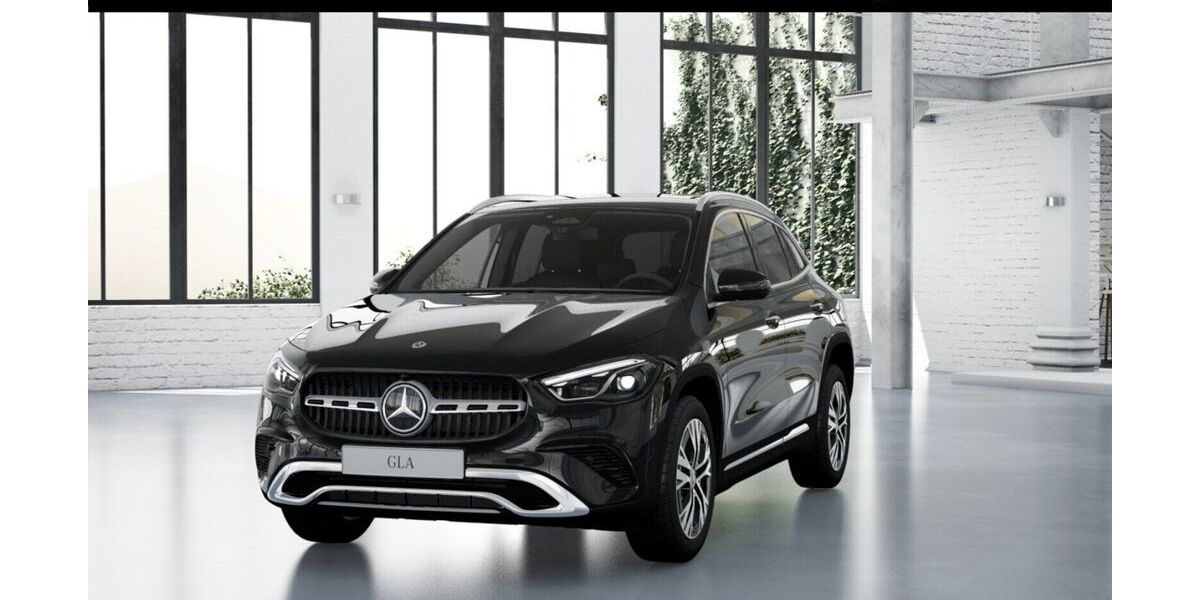 Mercedes-Benz GLA 200 9.999 km 45.950 &euro; Bad Oldesloe 23843