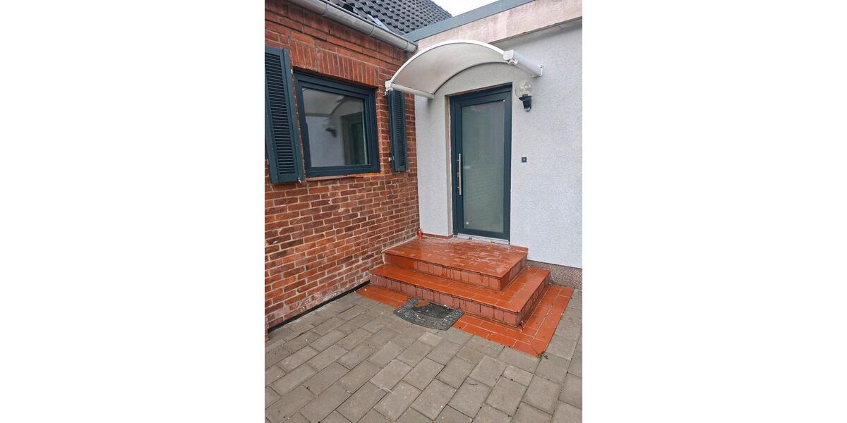 Einfamilienhaus Ratzeburg - 4 Zimmer, 110 m&sup2;, 1.600&euro; | Angebot:26611310