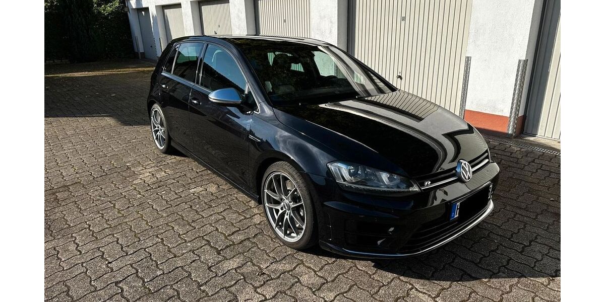 VW Golf 141.000 km 18.500 &euro; Lübeck 23568