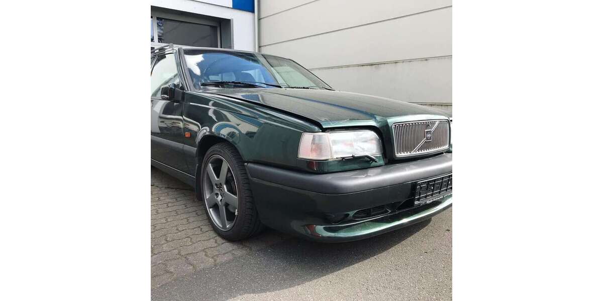 Volvo 850 256.500 km 15.900 &euro; Lübeck 23554