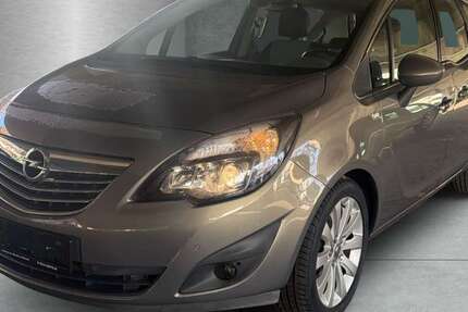 Opel Meriva 94.925 km 8.990 &euro; Lübeck 23558
