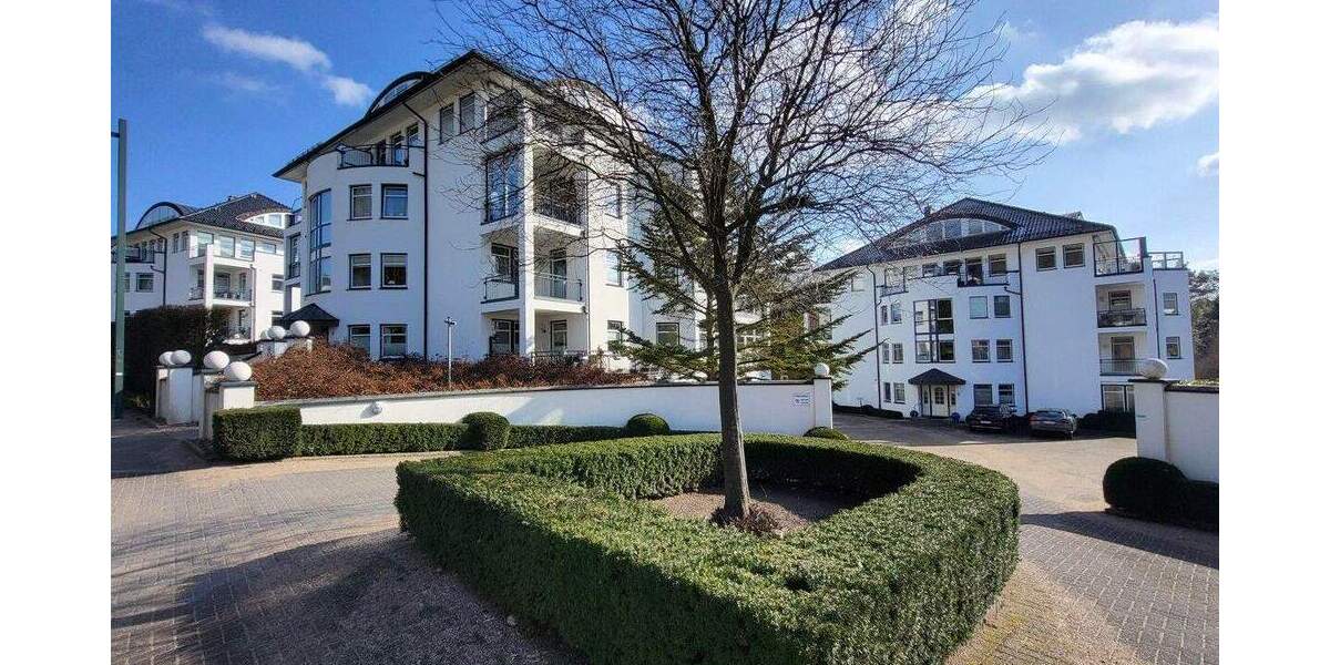 Etagenwohnung Bad Schwartau - 3 Zimmer, 109 m&sup2;, 1.630&euro; | Angebot:25601899