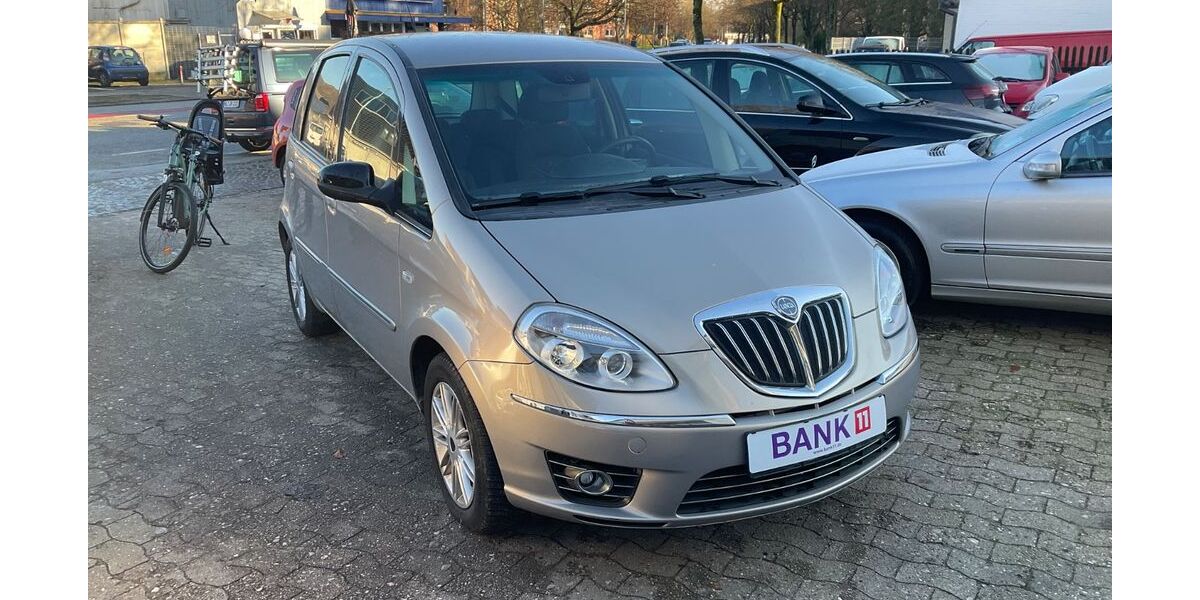 Lancia MUSA 88.147 km 5.350 &euro; Lübeck 23556