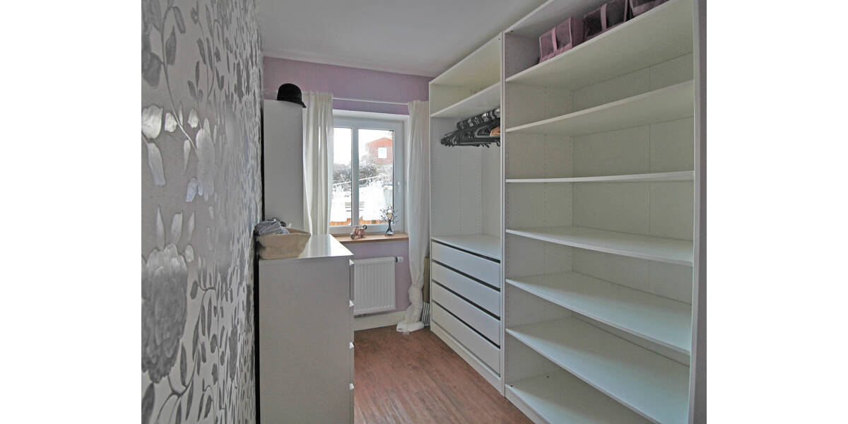 Etagenwohnung Bad Segeberg - 3 Zimmer, 120 m&sup2;, 379.000&euro; | Angebot:26017776