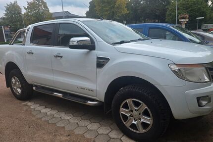 Ford Ranger 219.000 km 10.900 &euro; Lübeck 23568