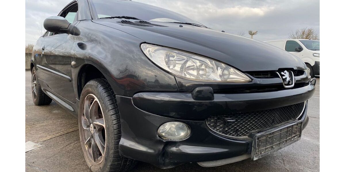 Peugeot 206 125.000 km 2.500 &euro; Lübeck 23556