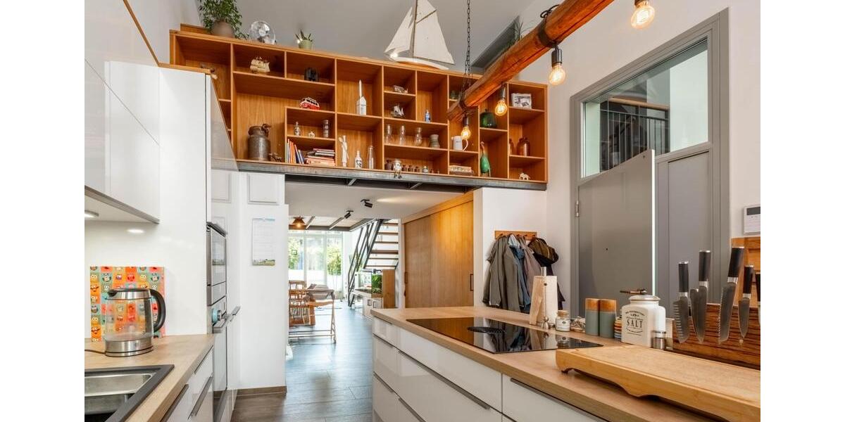 Maisonettenwohnung Lübeck Innenstadt - 2 Zimmer, 100 m&sup2;, 1.700&euro; | Angebot:25364793