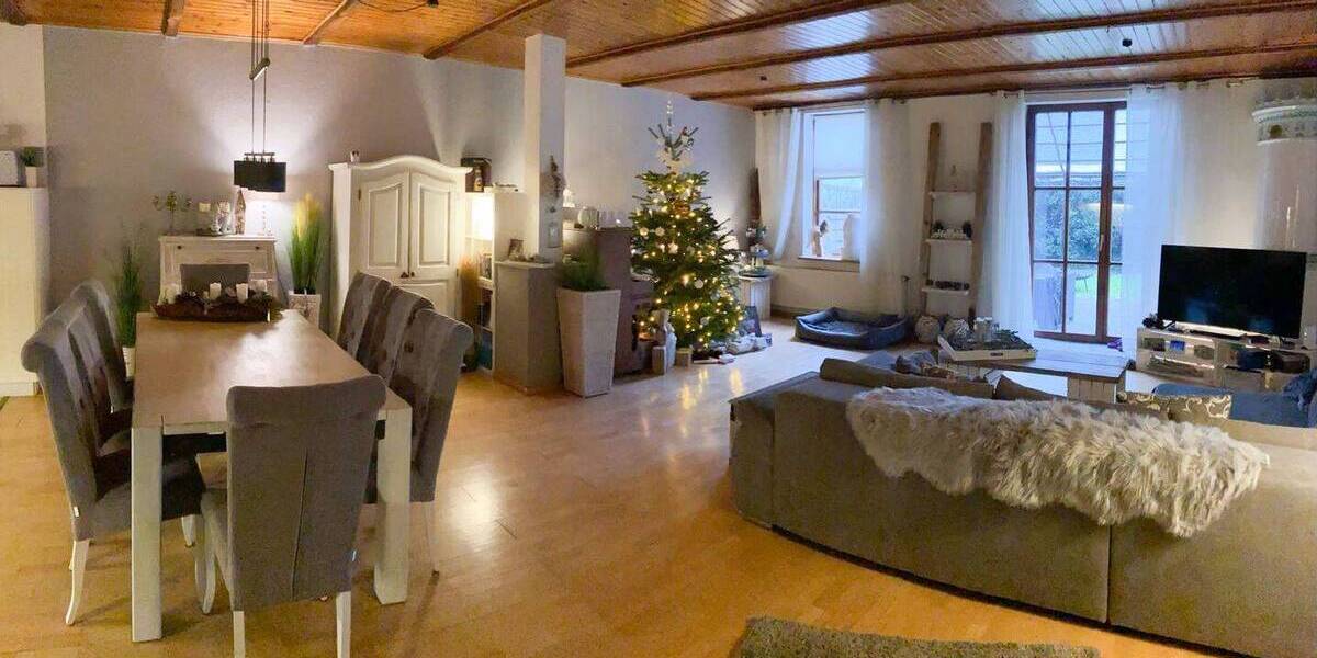 Etagenwohnung Rondeshagen - 5 Zimmer, 172 m&sup2;, 289.000&euro; | Angebot:26043594