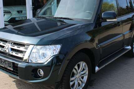 Mitsubishi Pajero 99.000 km 23.999 &euro; Stepenitztal 23936
