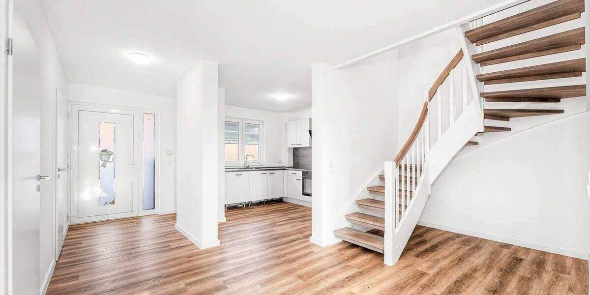 Doppelhaushälfte Lübeck Kücknitz - 5 Zimmer, 103 m&sup2;, 479.000&euro; | Angebot:24810275