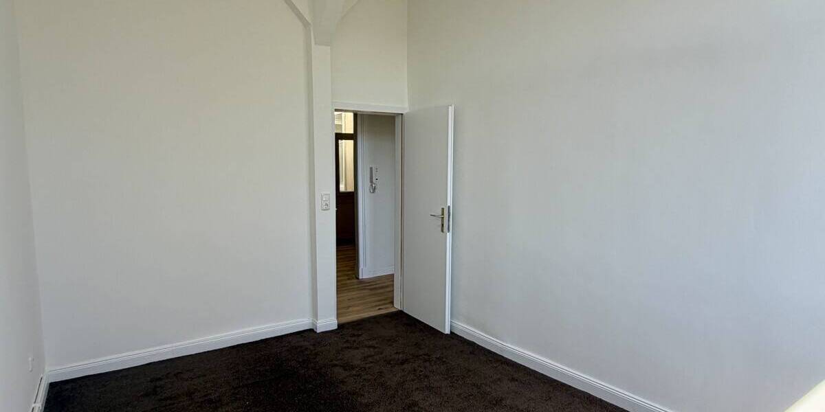 Etagenwohnung Lübeck Innenstadt - 4 Zimmer, 122 m&sup2;, 1.900&euro; | Angebot:26528239