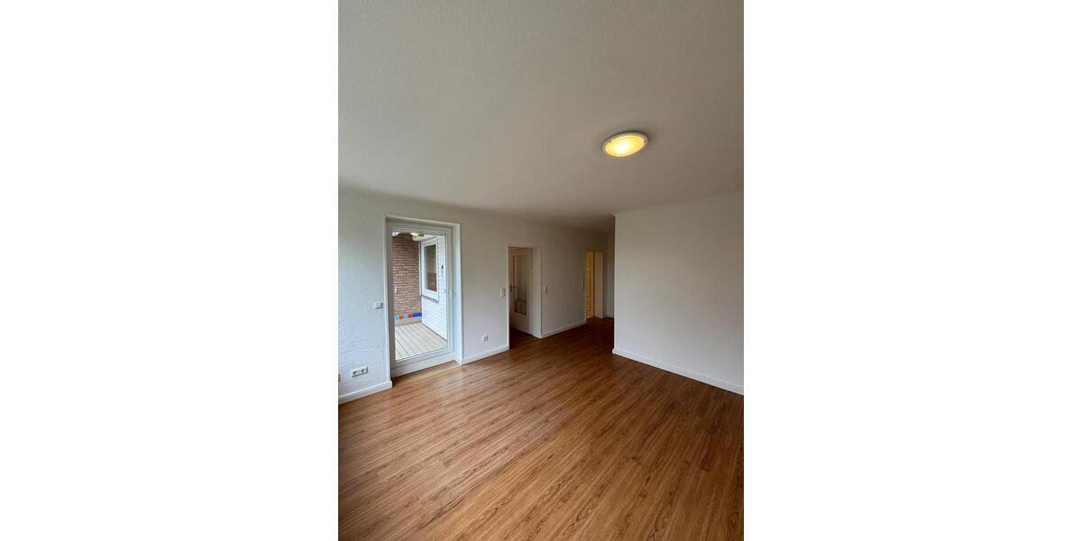 Terrassenwohnung Bad Schwartau - 1.5 Zimmer, 42 m&sup2;, 150.000&euro; | Angebot:26855343