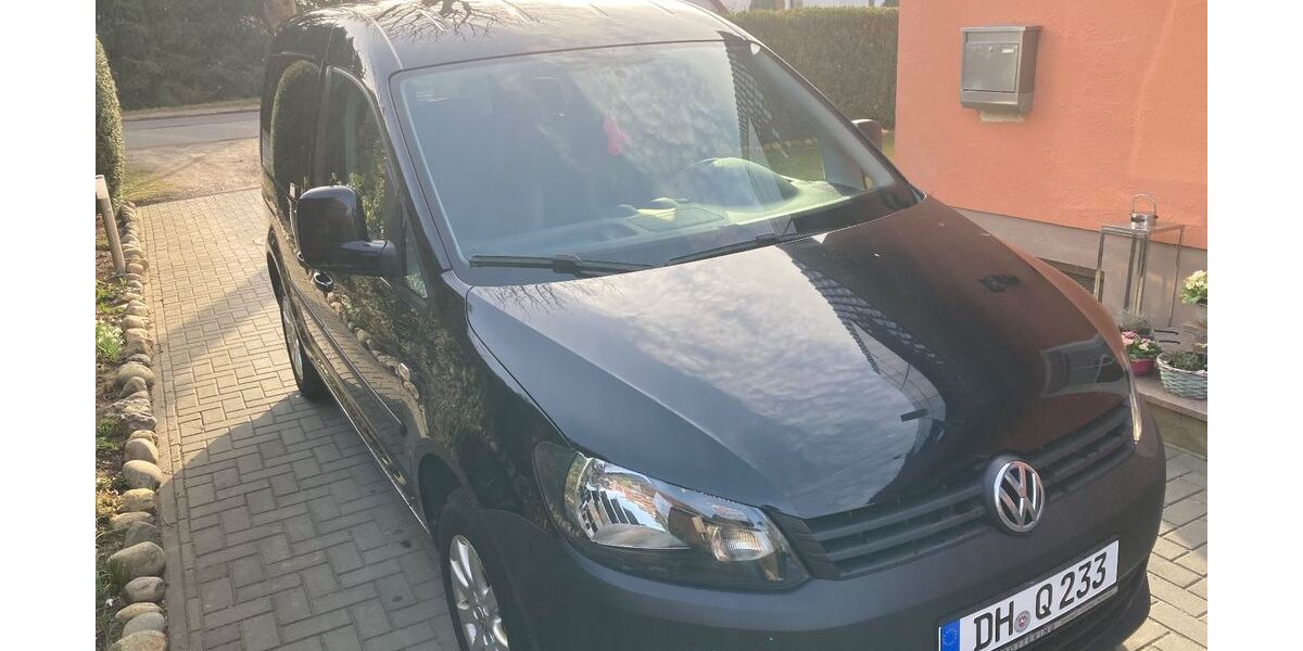 VW Caddy 195.000 km 5.800 &euro; Scharbeutz 23684
