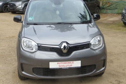 Renault Twingo 48.000 km 9.500 &euro; Lübeck 23568