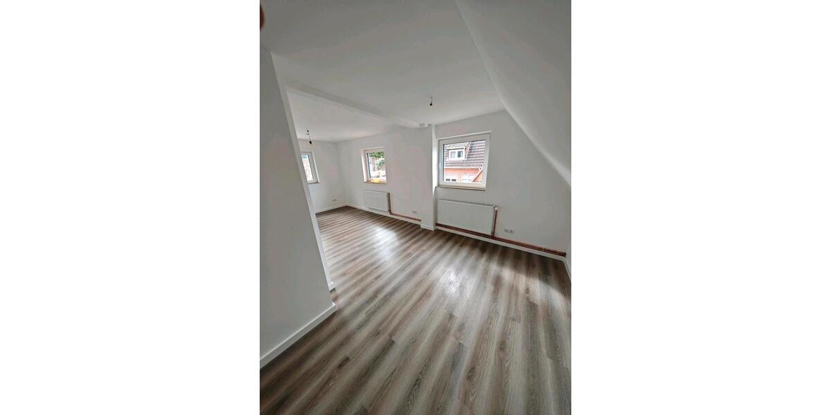 Einfamilienhaus Ratzeburg - 4 Zimmer, 110 m&sup2;, 1.600&euro; | Angebot:26611310