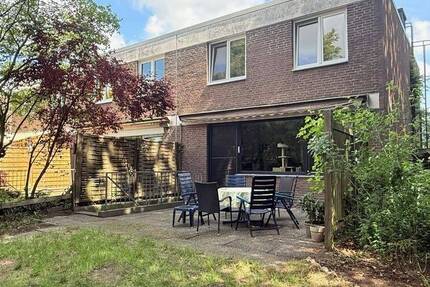 Familienreihenendhaus mit 4 Zimmern, mit Vollkeller, Garage auf Eigenland 4 zimmer