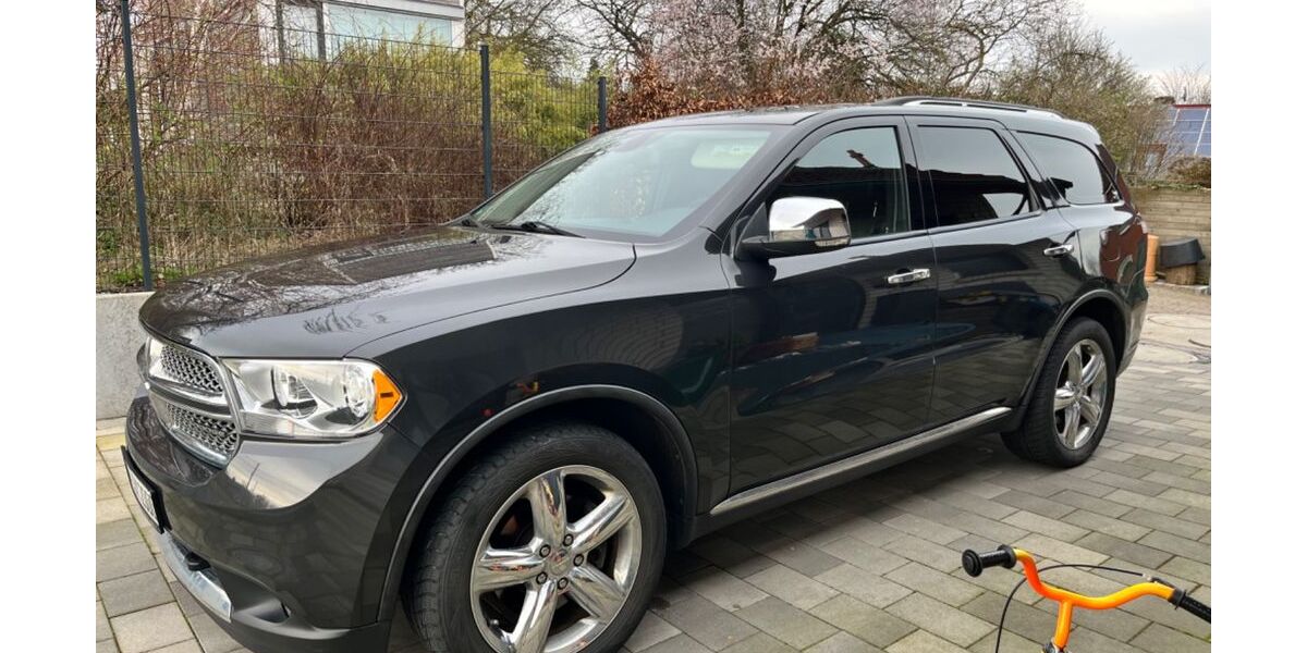Dodge Durango 138.400 km 18.900 &euro; Scharbeutz 23683