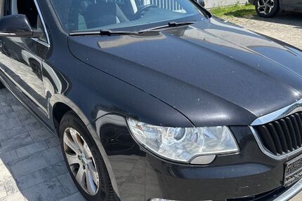 Skoda Superb 250.000 km 5.300 &euro; Lübeck 23560