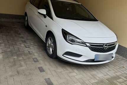 Opel Astra 169.500 km 7.700 &euro; Lübeck 23556